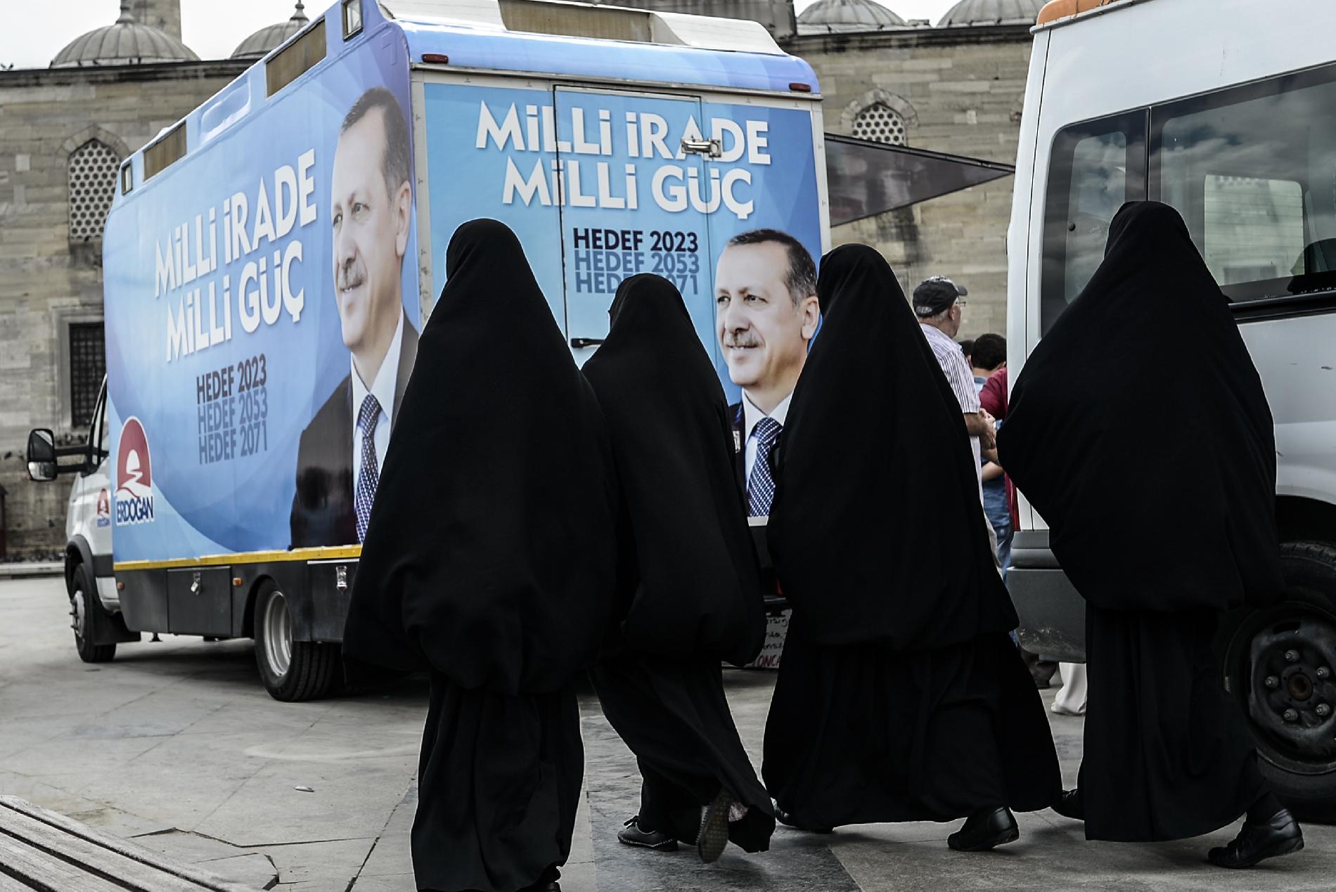 muszlim nők fejkendő erdogan török